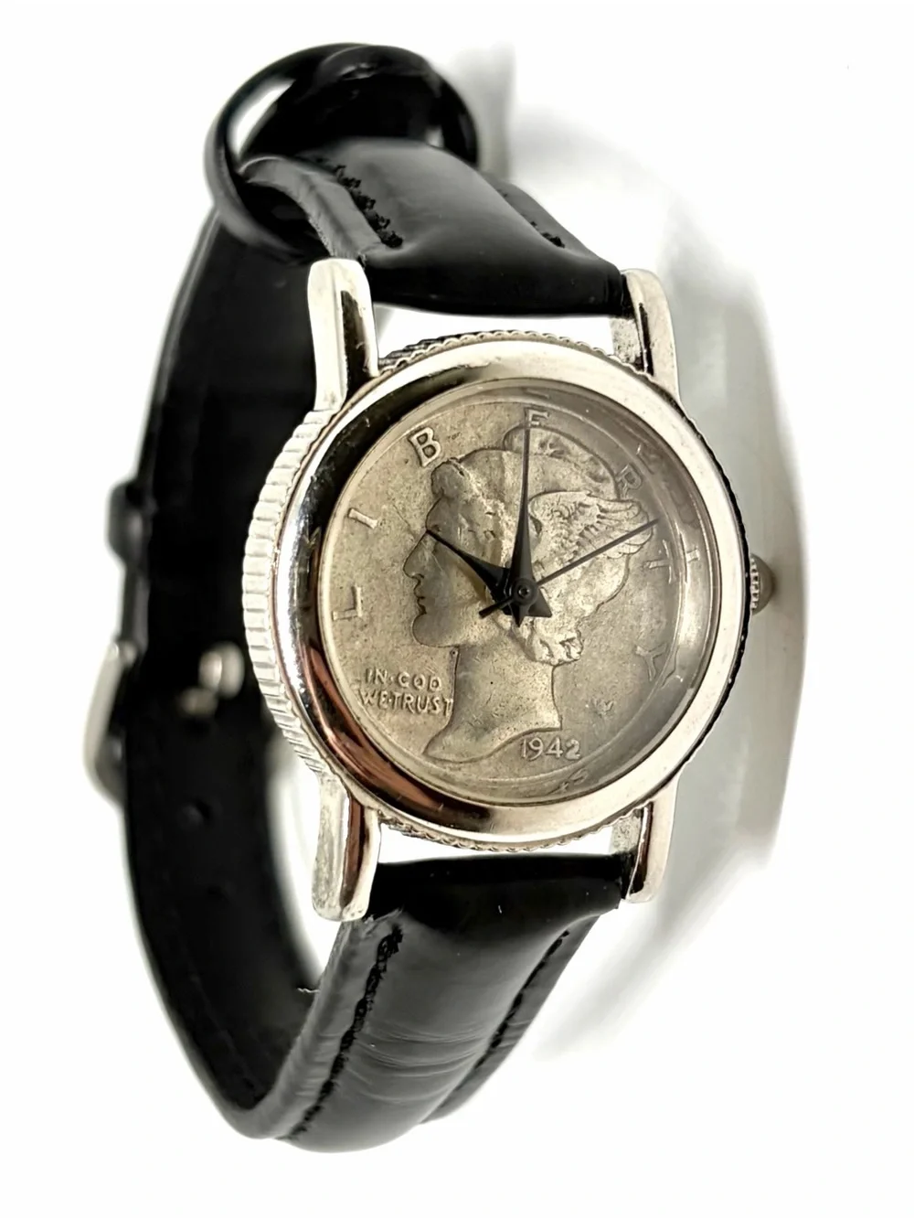 Vintage WORKING Mercury Silver Dime Ladies Quartz Wrist Watch Leather Strap